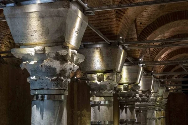 Serefiye Cistern in Fatih District of Istanbul, Turkey — стокове фото