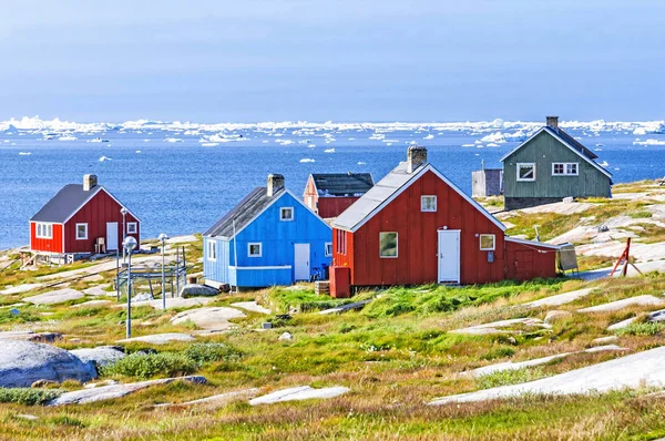 As casas coloridas de Rodebay, Groenlândia — Fotografia de Stock