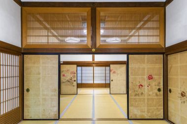 Koyasan, Japonya - 30 Nisan 2014: Geleneksel bir ryokan iç görünümünü.
