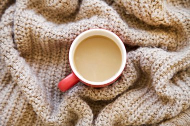 Sıcak kahve şal