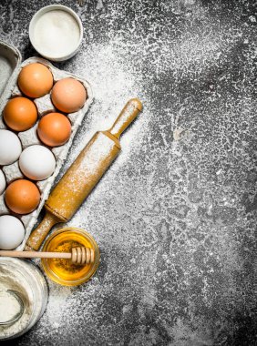 Fırın arka plan. Pişirme için taze malzemeler.