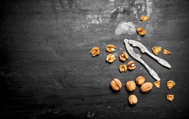 Fındıkkıran cevizli.