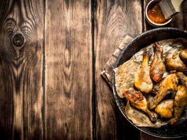 Domates soslu kızarmış tavuk..