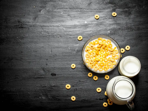 Cereal with milk in a glass dish. — Stock Photo, Image