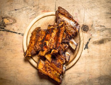 Barbekü Domuz kaburga yönetim kurulu.