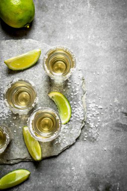 tekila limon ve tuz .