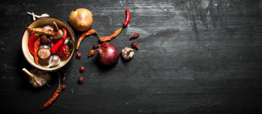 baharatlar ve otlar.