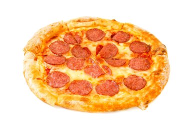 Beyaz arka planda lezzetli bir pizza.. 