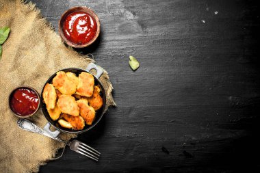 domates soslu tavuk kanadı.