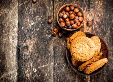 fındıklı yulaf ezmeli kurabiye..