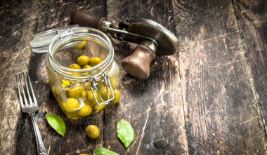 Seamer ile Marine zeytin.