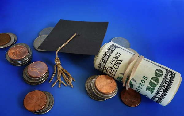 Education costs concept — Stock Photo, Image