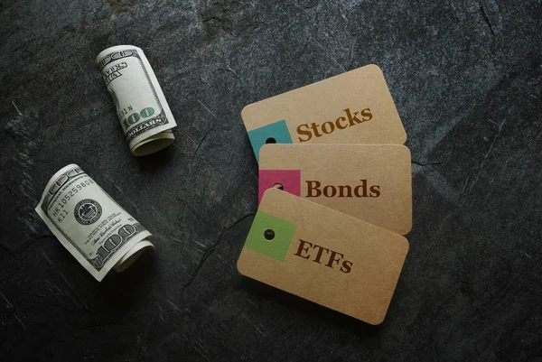 ETFs Stocks and Bonds — Stock Photo, Image