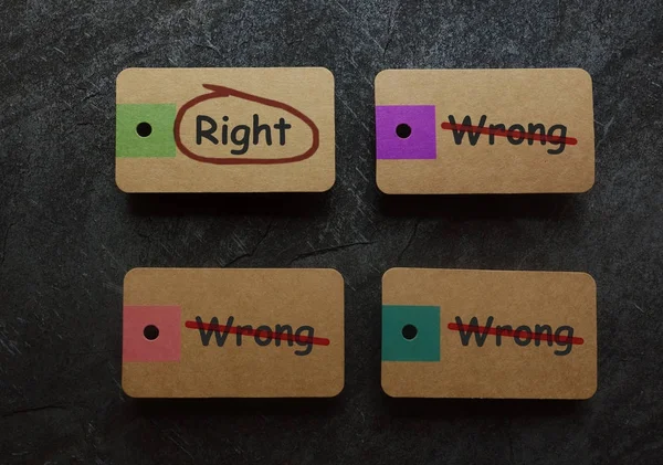 Marcadores certos e errados — Fotografia de Stock