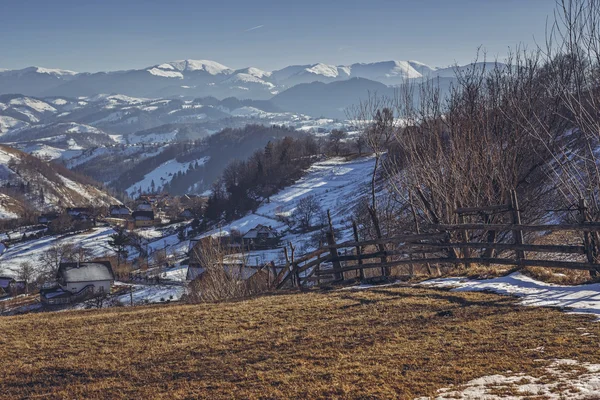 Paysage rural roumain d'hiver — Photo