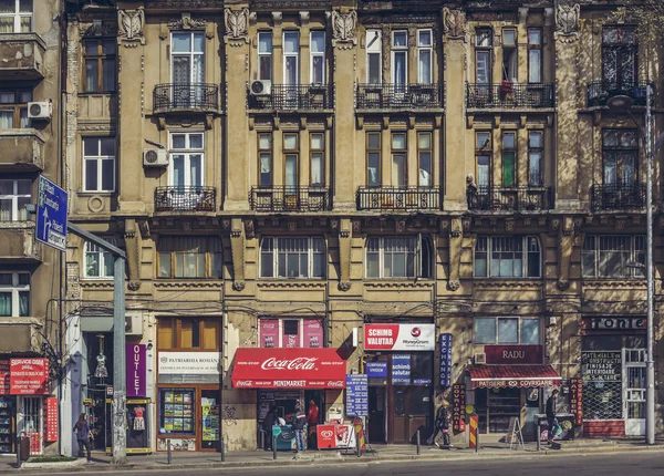 Günlük kentsel sahne, Bucharest, Romanya — Stok fotoğraf