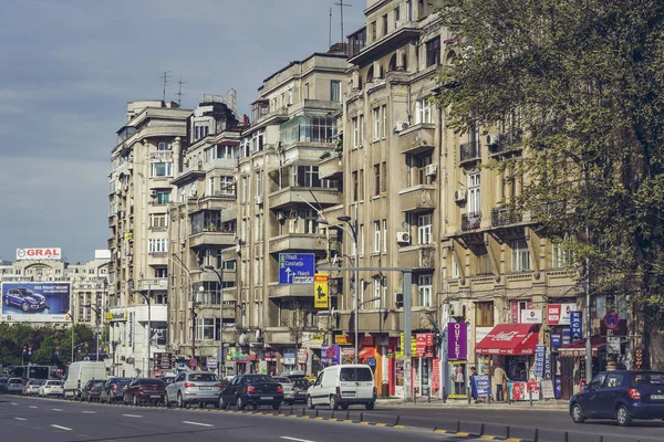 Scena urbana quotidiana, Bucarest, Romania — Foto Stock