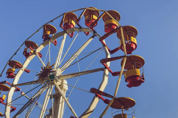 Colorful Ferris Wheel — Stock Photo, Image