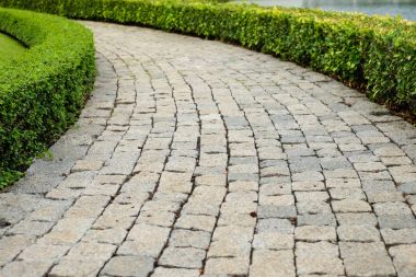 Eski vintage kaba tuğla geçit (patika, kaldırım) ve shr