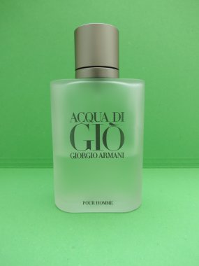 Milan, İtalya - Mayıs 2016 yaklaşık: Giorgio Armani, Acqua di Gio koku erkekler için dünya çapında evergreen çok satan Parfümler biridir