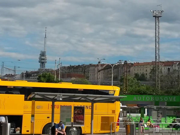 Prague Çek Cumhuriyeti Haziran 2015 Yaklaşık Prag Zizkov Florenc Otobüs — Stok fotoğraf