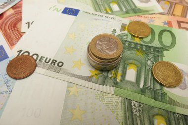 Avro banknotları ve sikkeler