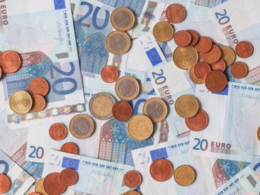 Euro notları ve madeni paralar