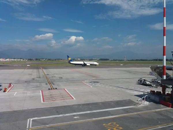 Orio Serio Bergamo Włochy Około Września 2016 Ryanair Samolotów Boeing — Zdjęcie stockowe