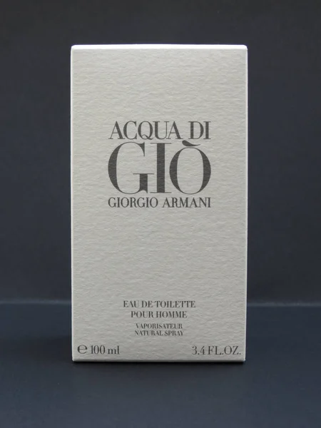 Mediolan Włochy Około Czerwca 2016 Giorgio Armani Acqua Gio — Zdjęcie stockowe