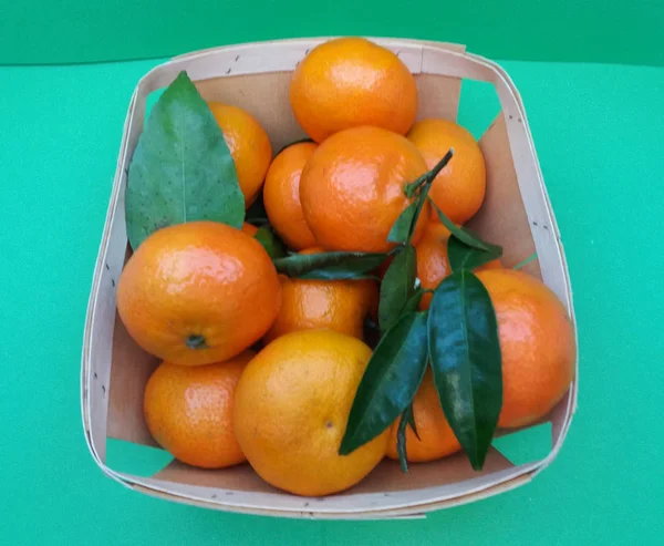 Orange mandarin orange (Citrus reticulata) fruit vegetarian food