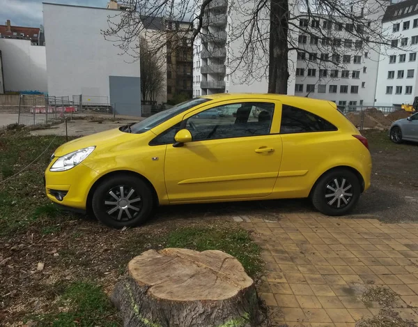 Leipzig Alemanha Circa Março 2016 Assento Amarelo Carro Ibiza — Fotografia de Stock