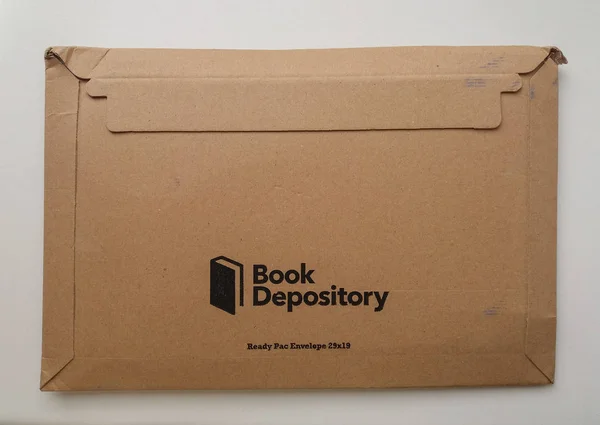 Book Depository logo parcel — Stock Photo, Image