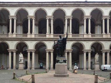 Milan 'da Accademia di Brera
