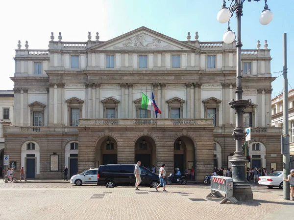 Milan, Milan 'da Teatro alla Scala