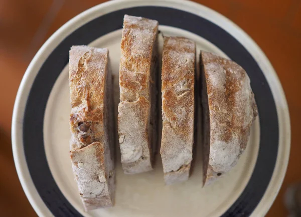 Ile Bir Hamur Pişirme Tarafından Hazırlanan Ekmek Yemek — Stok fotoğraf