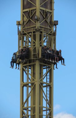 Copenhagen, Danimarka - yaklaşık Ağustos 2017: Tivoli Bahçeleri, bir ünlü eğlence parkı ve zevk Bahçe; En çok ziyaret edilen Tema parkı İskandinavya'olduğunu