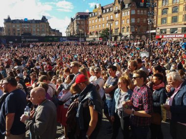 izlerken kadın Şampiyonası 2017 finali kalabalık