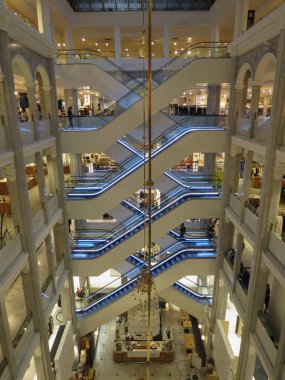 Copenhagen, Danimarka - yaklaşık Ağustos 2017: Illum alışveriş Galerisi