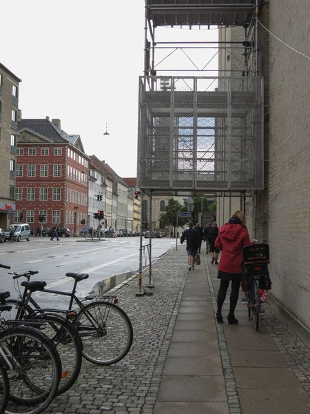 Copenhagen Danimarka Yaklaşık Ağustos 2017 Şehir Merkezine Bisiklet Insanlar Ile — Stok fotoğraf