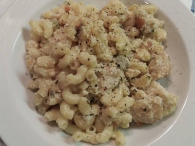 Tofu makarna, makarna peynir vegan alternatif