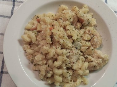 Tofu makarna, makarna peynir vegan alternatif