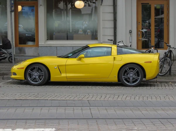 Goteburg Suecia Circa Agosto 2017 Chevrolet Corvette Amarillo Estacionado Centro — Foto de Stock