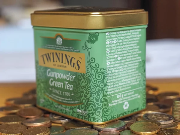 London Circa Twinings Green Gunpowder Tea Leaves Brewing Loose Tea — Stok Foto
