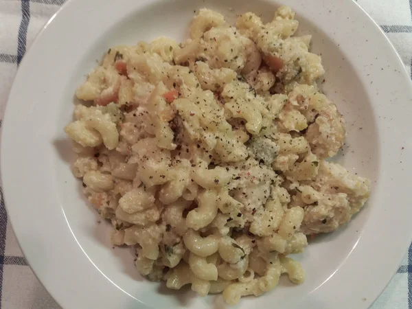 Tofu makarna, makarna peynir vegan alternatif