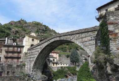 Roma köprü Pont Saint Martin