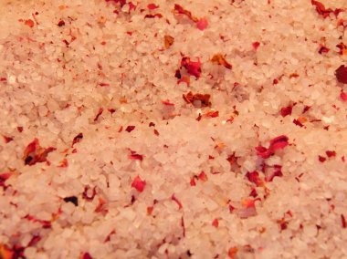 pembe Himalaya tuz - kristal pembe prizmalar arka plan olarak yararlı