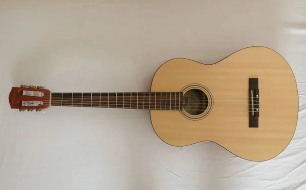 Классическая гитара Fender — стоковое фото