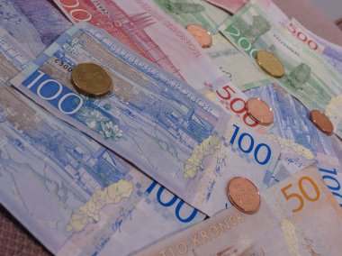 İsveç Kronu banknot ve madeni paralar (Sek), İsveç para birimi