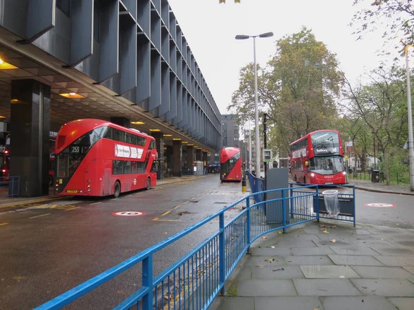 英国双层巴士在伦敦 — 图库照片