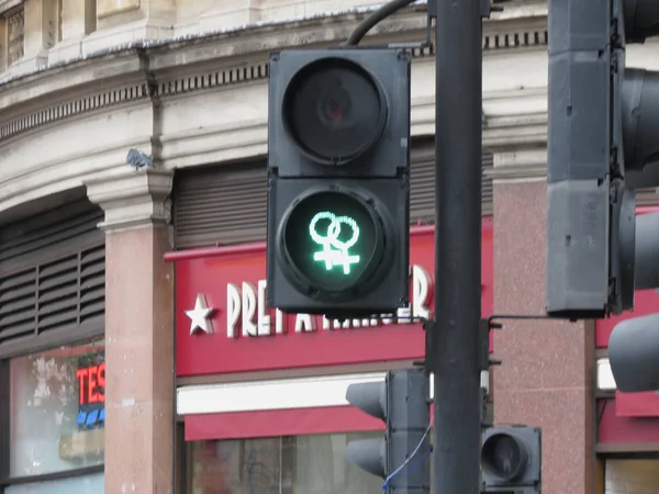 Lesbian green light traffic signal in London — Stock Photo, Image